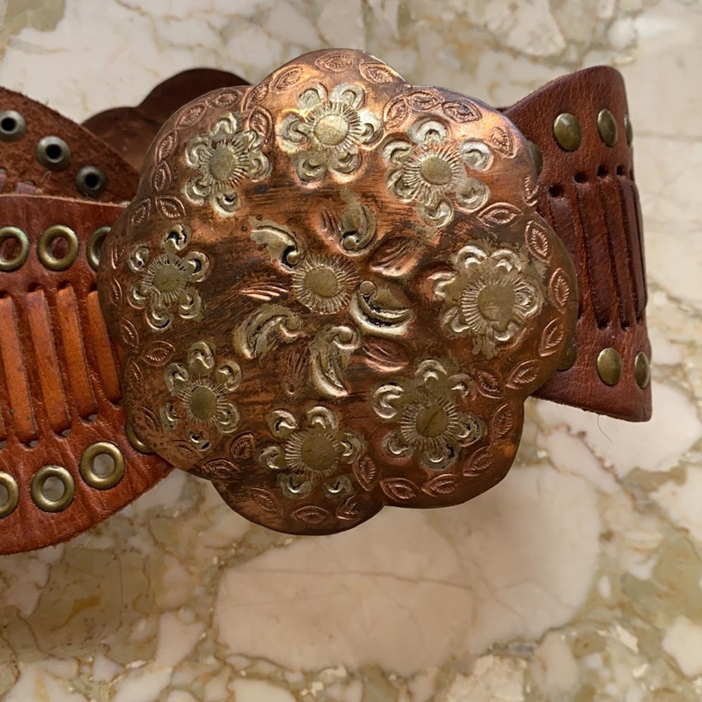 Belt - Picture 4 of 5
